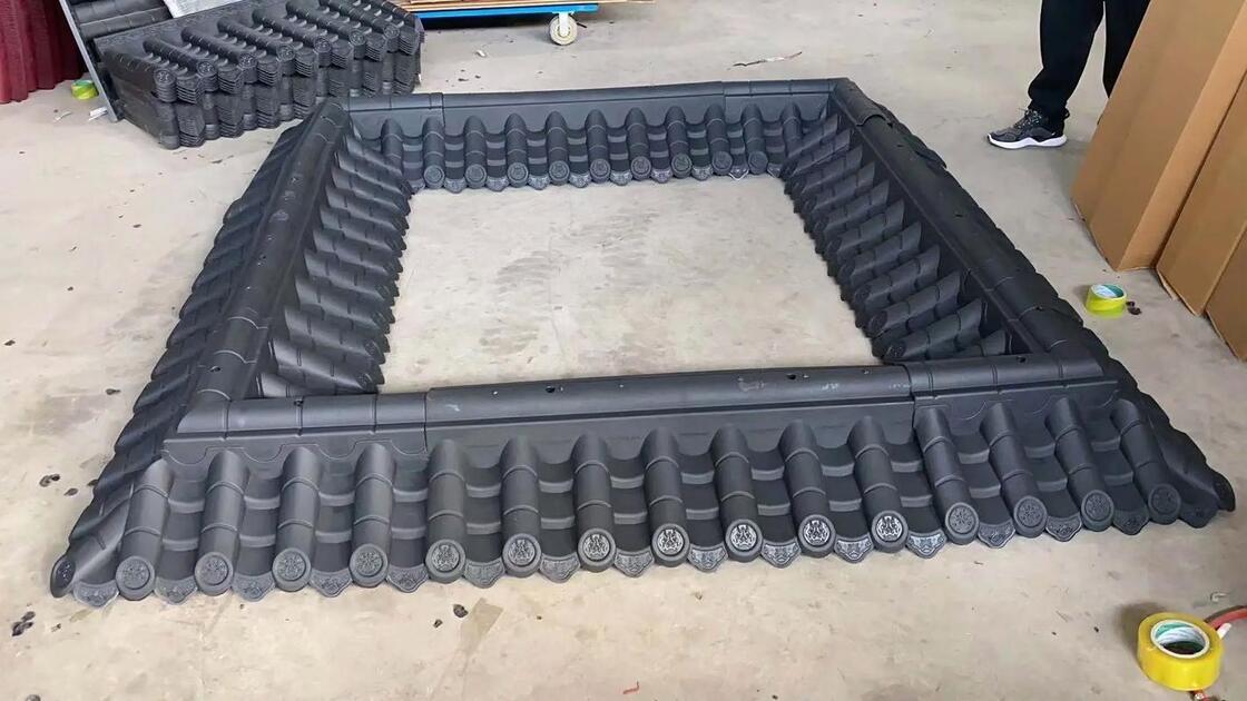 Διπλής όψης πλαστικά πάνελ κεραμιδιών οροφής Ελαφρύ υλικό στέγης PP σε παραδοσιακό κινέζικο σχέδιο