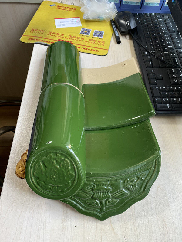 Ξύλινο Κινέζικο Περίπτερο με Πράσινη Γυαλιστερή Στέγη, Ρετρό Ξύλινη Υφή, Περίπτερο Τοπίου Αυλής για Μπαλκόνι, Φυσική Διακόσμηση